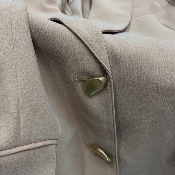Aje Bonnie Tailored Jacket - Picture 8 of 11